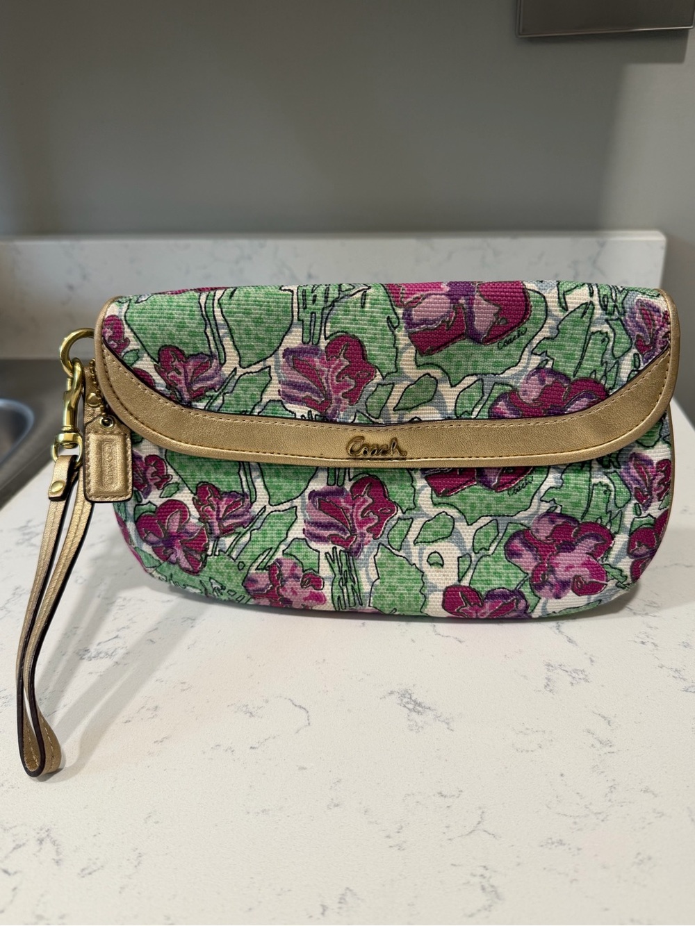 Coach Vintage Floral Wristlet Purse
